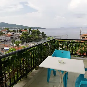 House Agapi Νέος Μαρμαράς