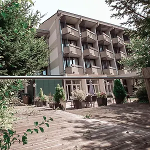 https://hotel-altenburgblick.com-bavaria.com